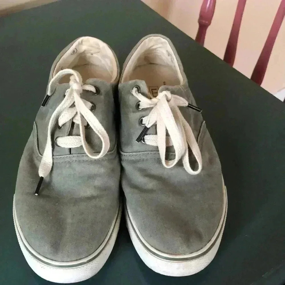 L.L. Bean sun washed canvas sneakers